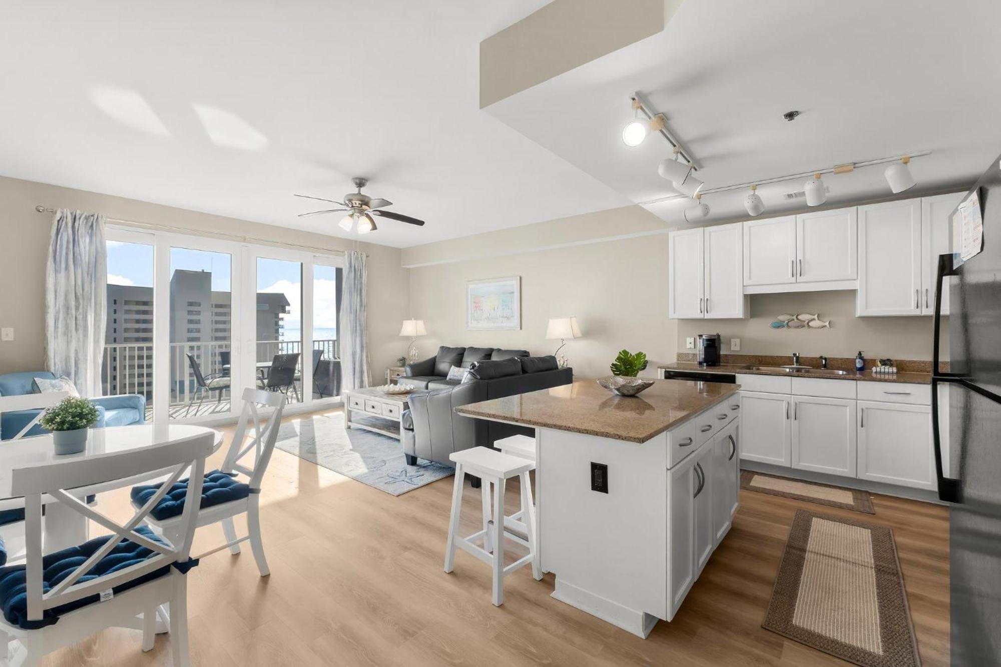 Holiday home Laketown Wharf 713- Our Lil Sea-cret *