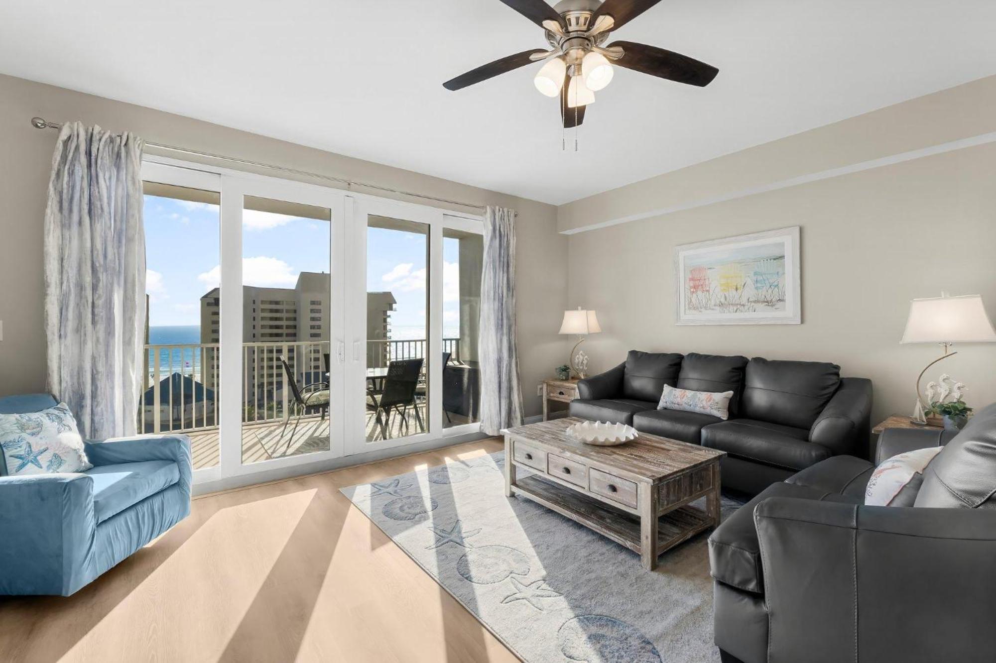 Laketown Wharf 713- Our Lil Sea-cret *